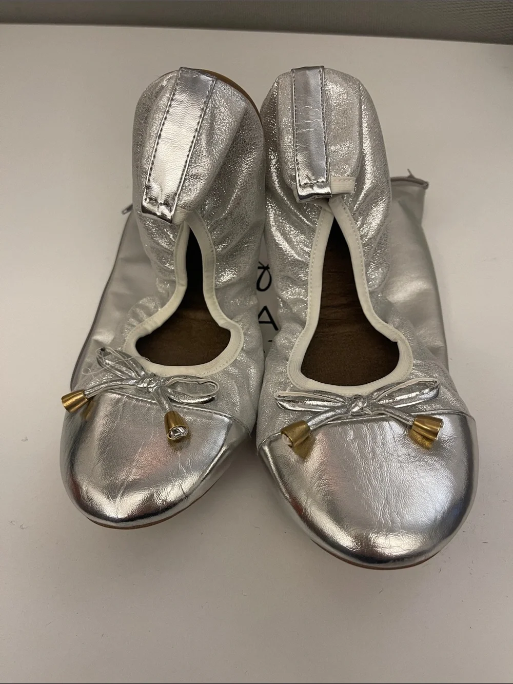 Talaria - Women's Foldable Silver Metallic Ballet Flats Size 10